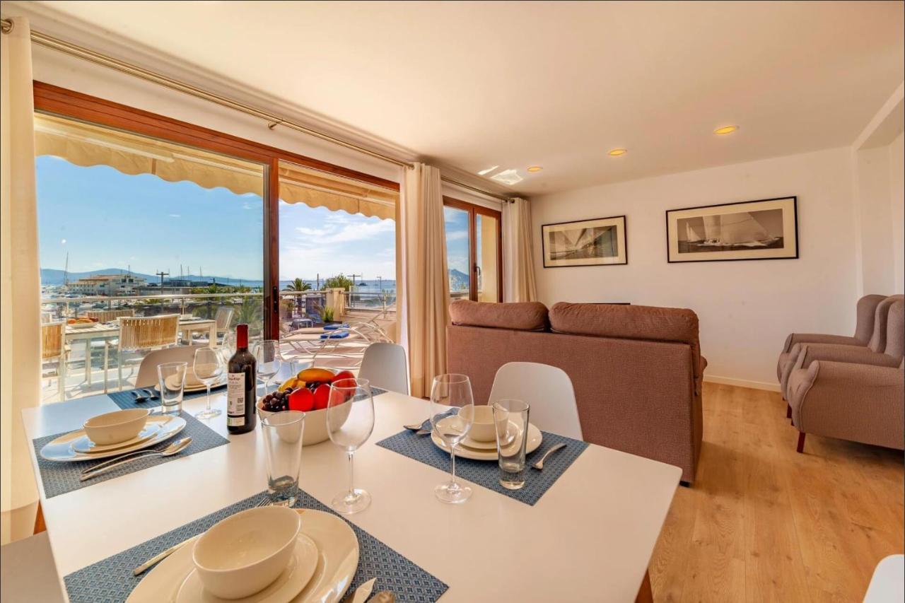 Modern Frontline With Sea Views Apartamento Port de Pollença
