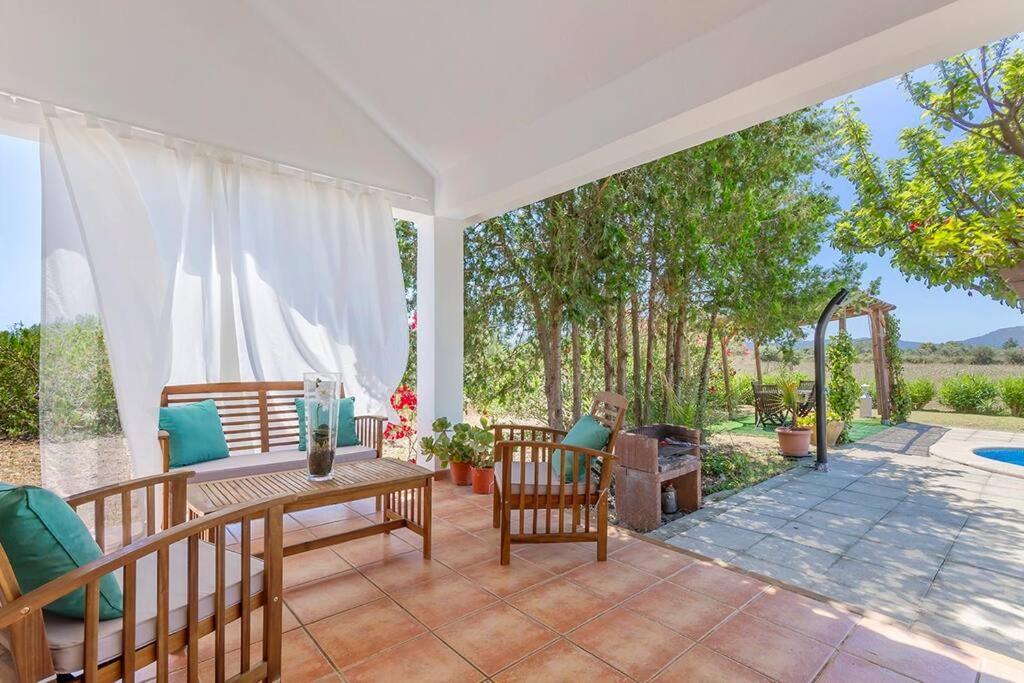 Mallorquin Oasis With Natural Pool 5min From The *
