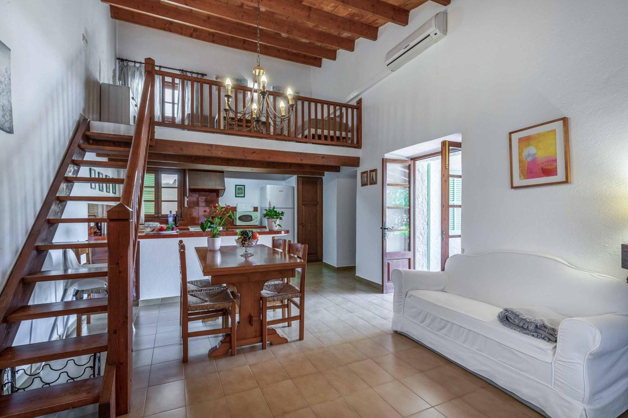 Avinent Villa *
