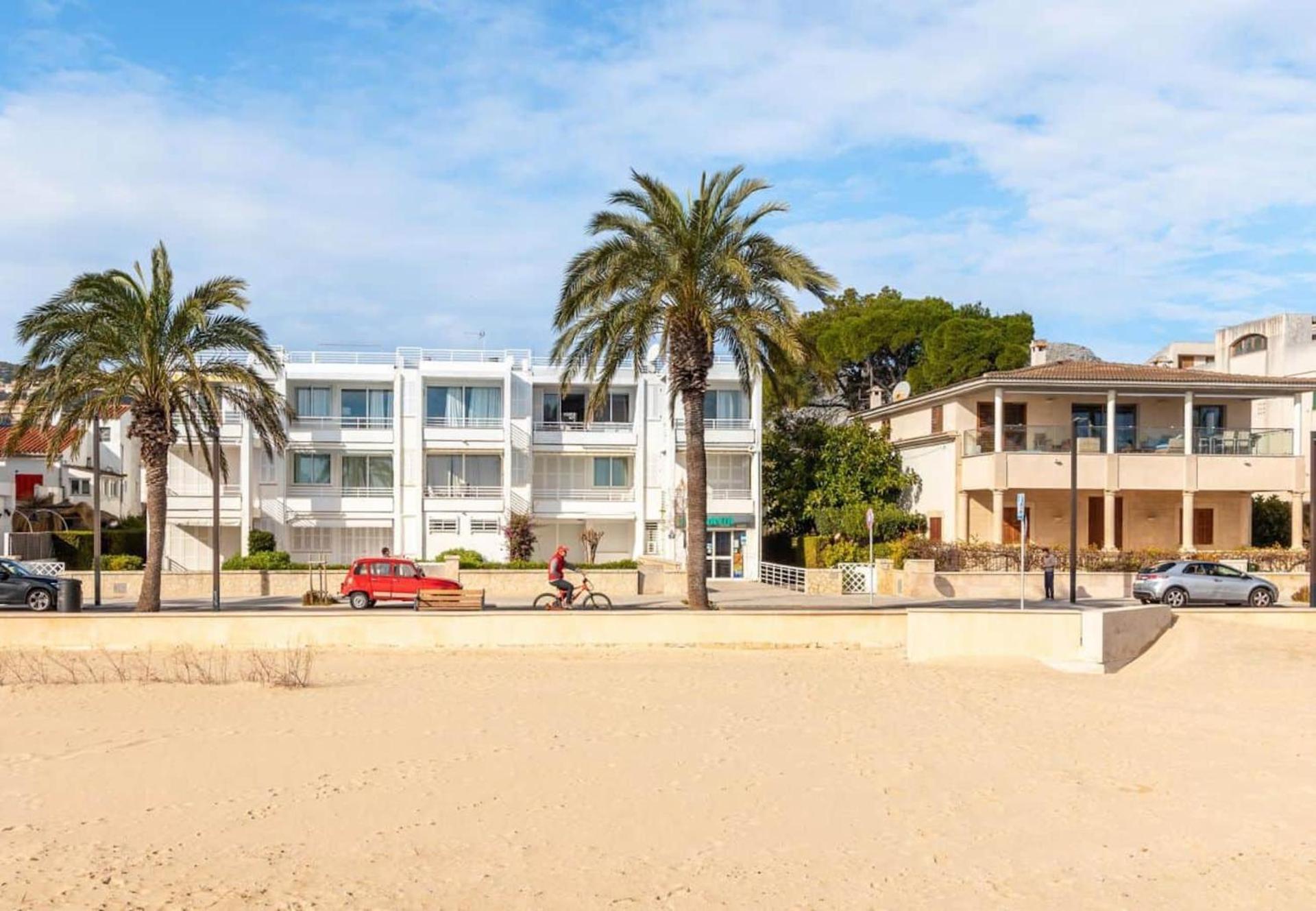 Sivella Apartment *