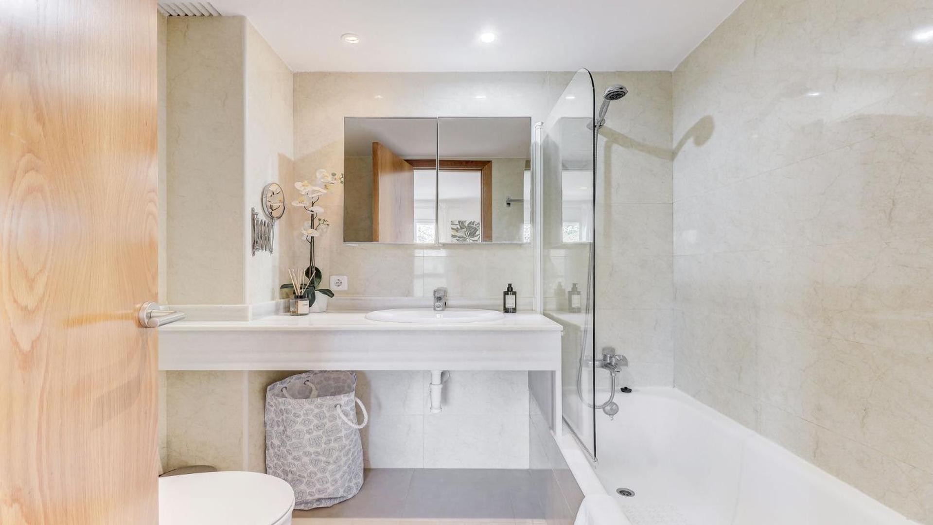 Apartment Penthouse N