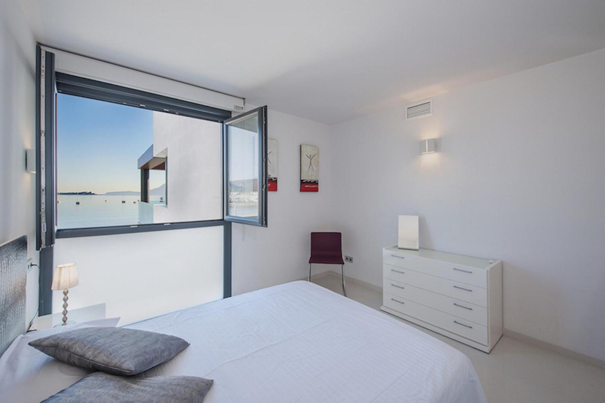Atico Londres Izquierda Apartment *