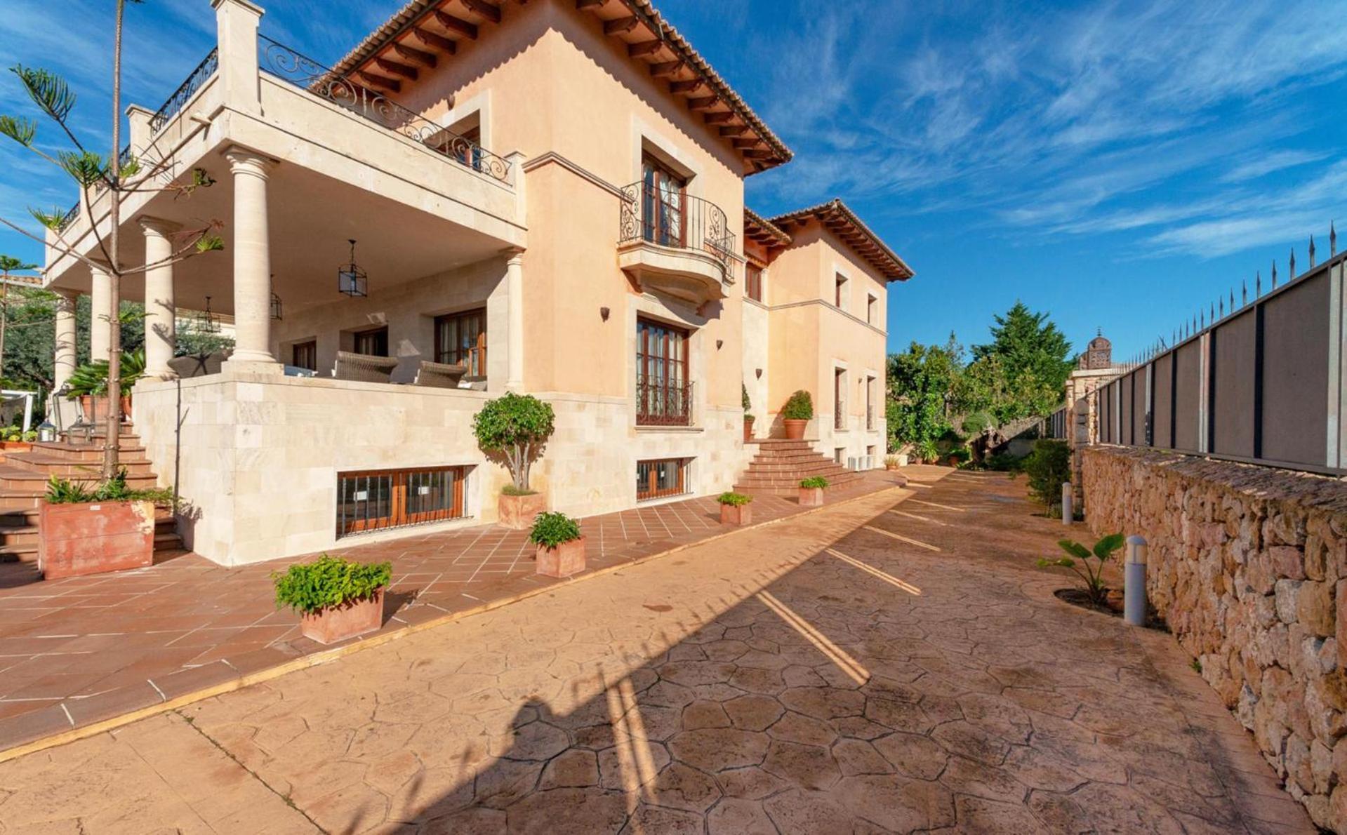 Villa Oliveres By Vintage Travel Puerto Pollensa