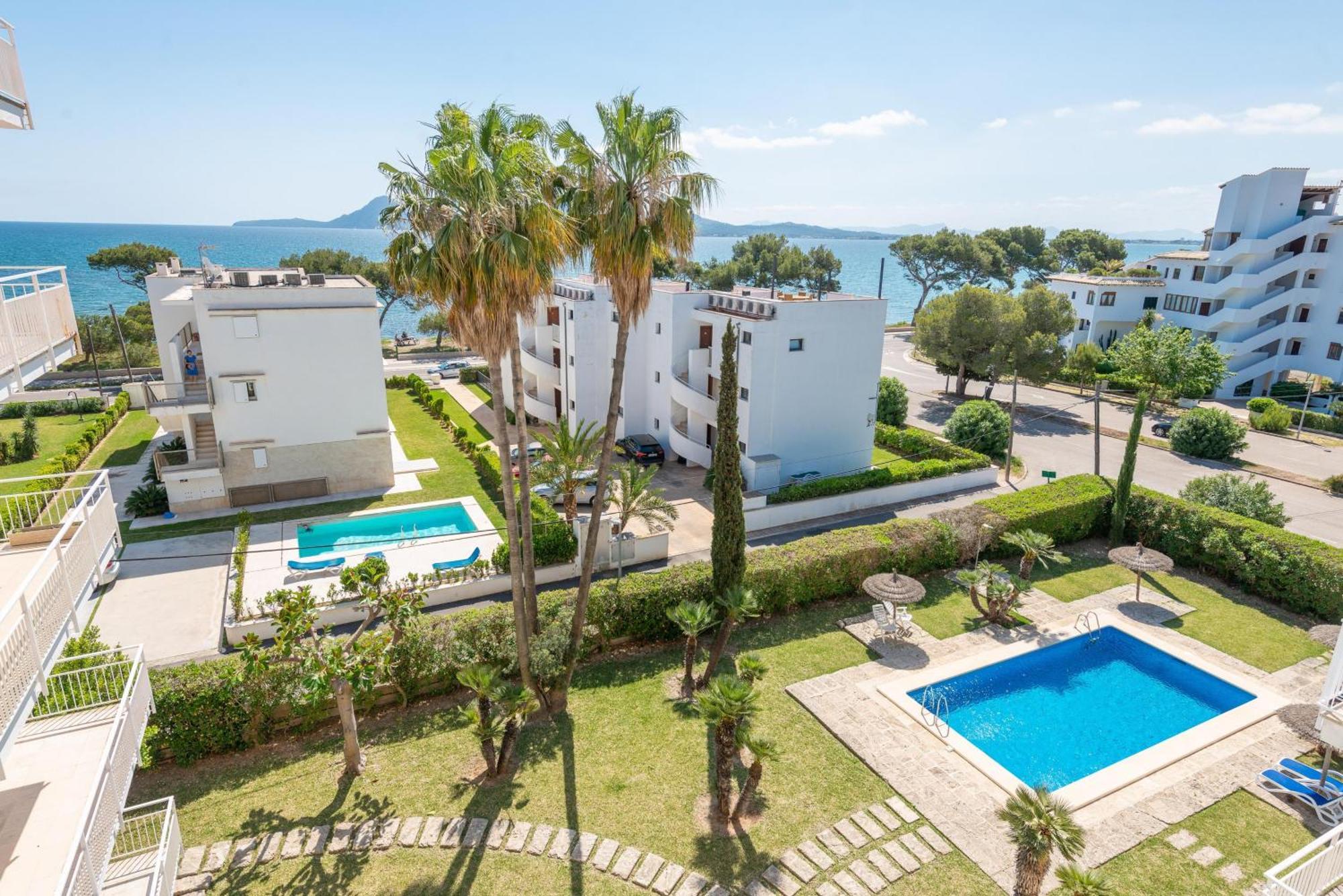 Apartment Roca Llenaire 1c *
