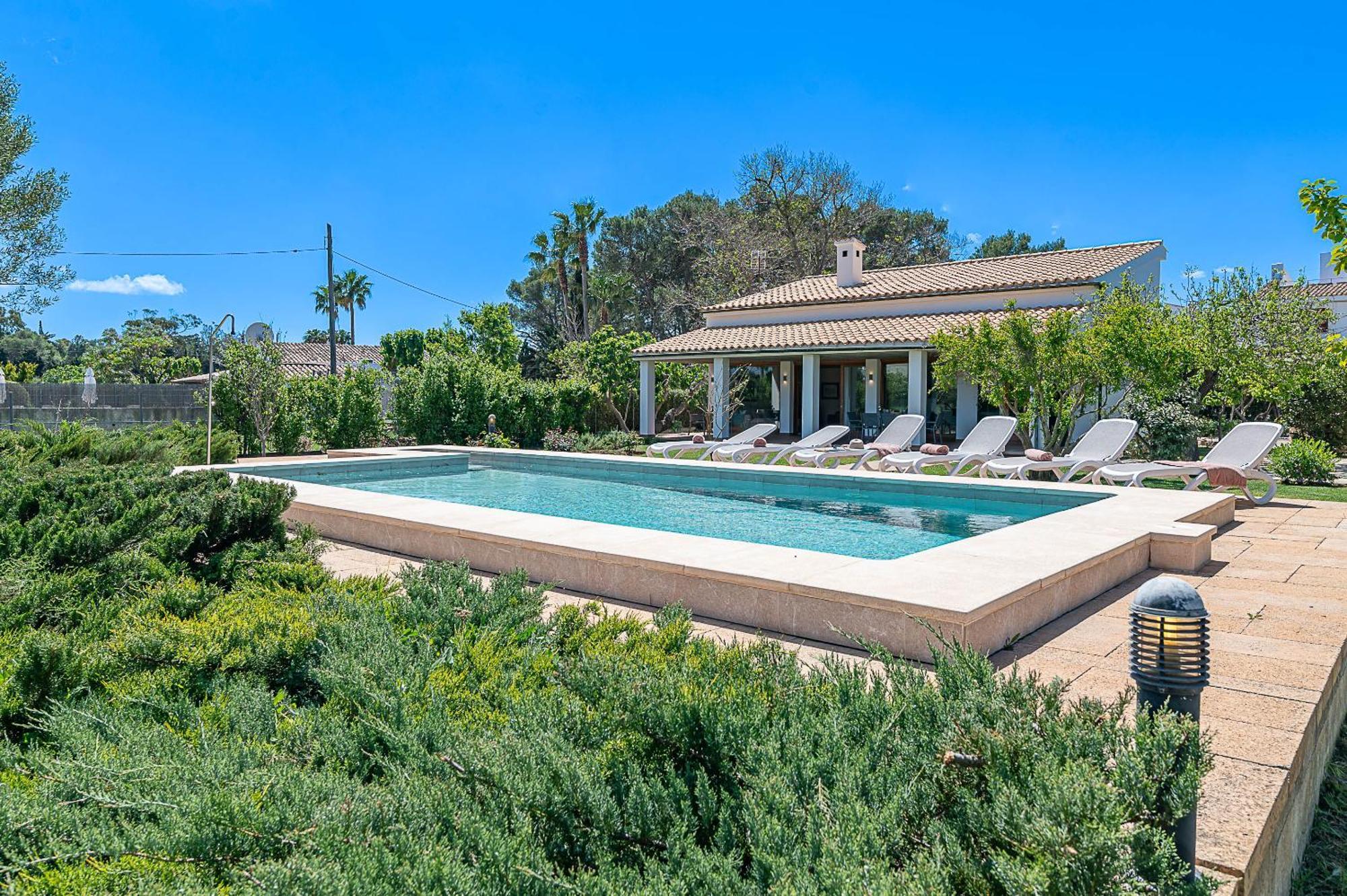 Villa Siller Roqueta By Sealand