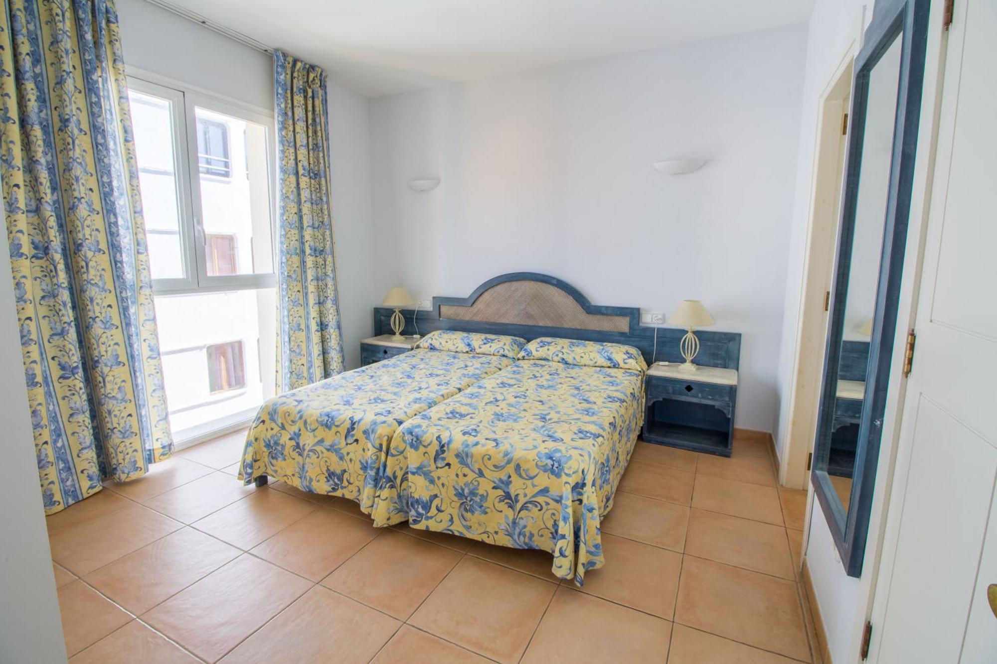 Apartment With Wifi And Pool Port de Pollenca