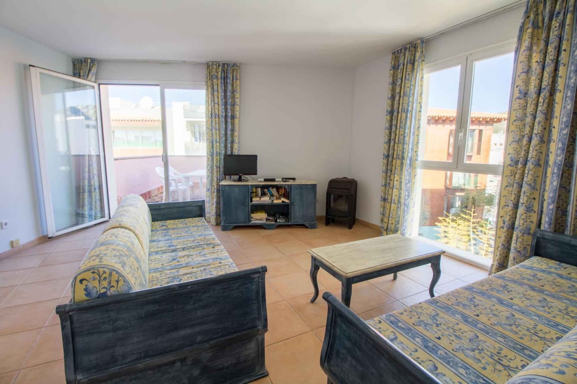 Apartment With Wifi And Pool Port de Pollenca