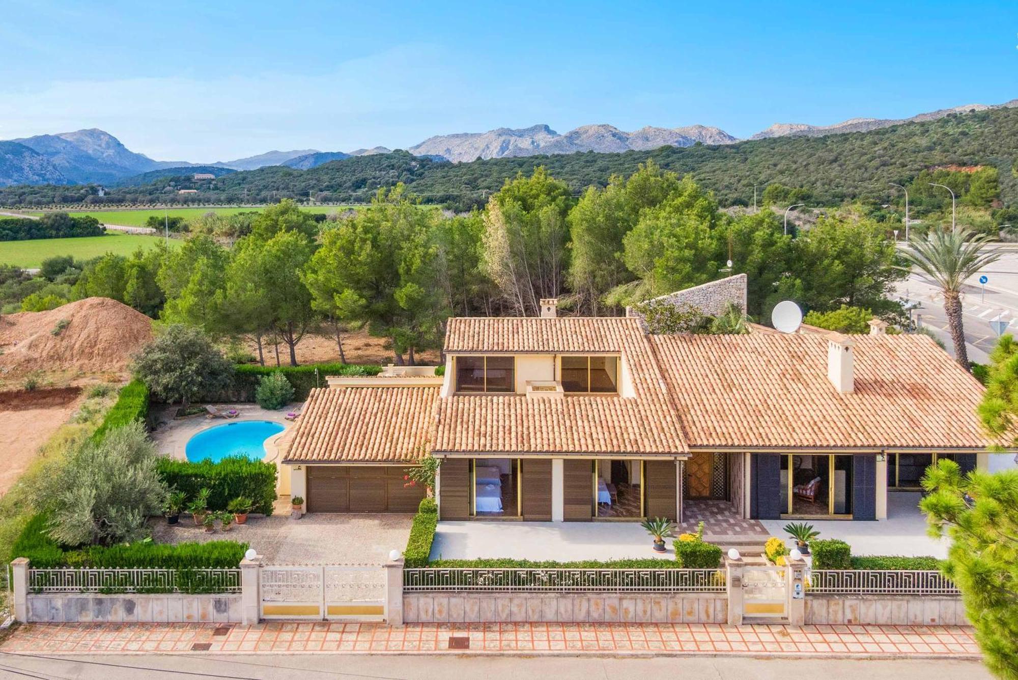 Fiol Villa *