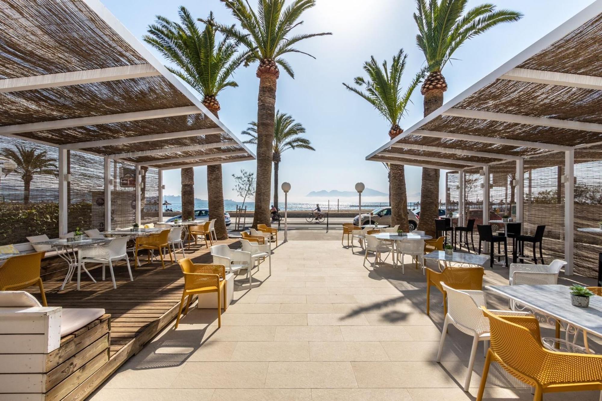 Cabot Romantic- Adults Only 3*