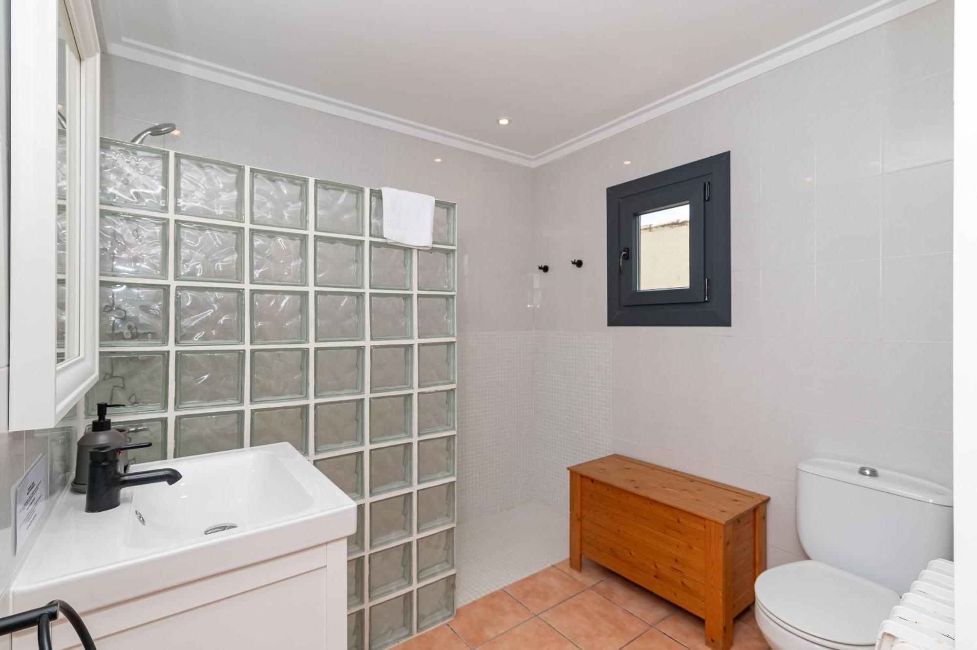 Guaita Ii By Sealand Country house *