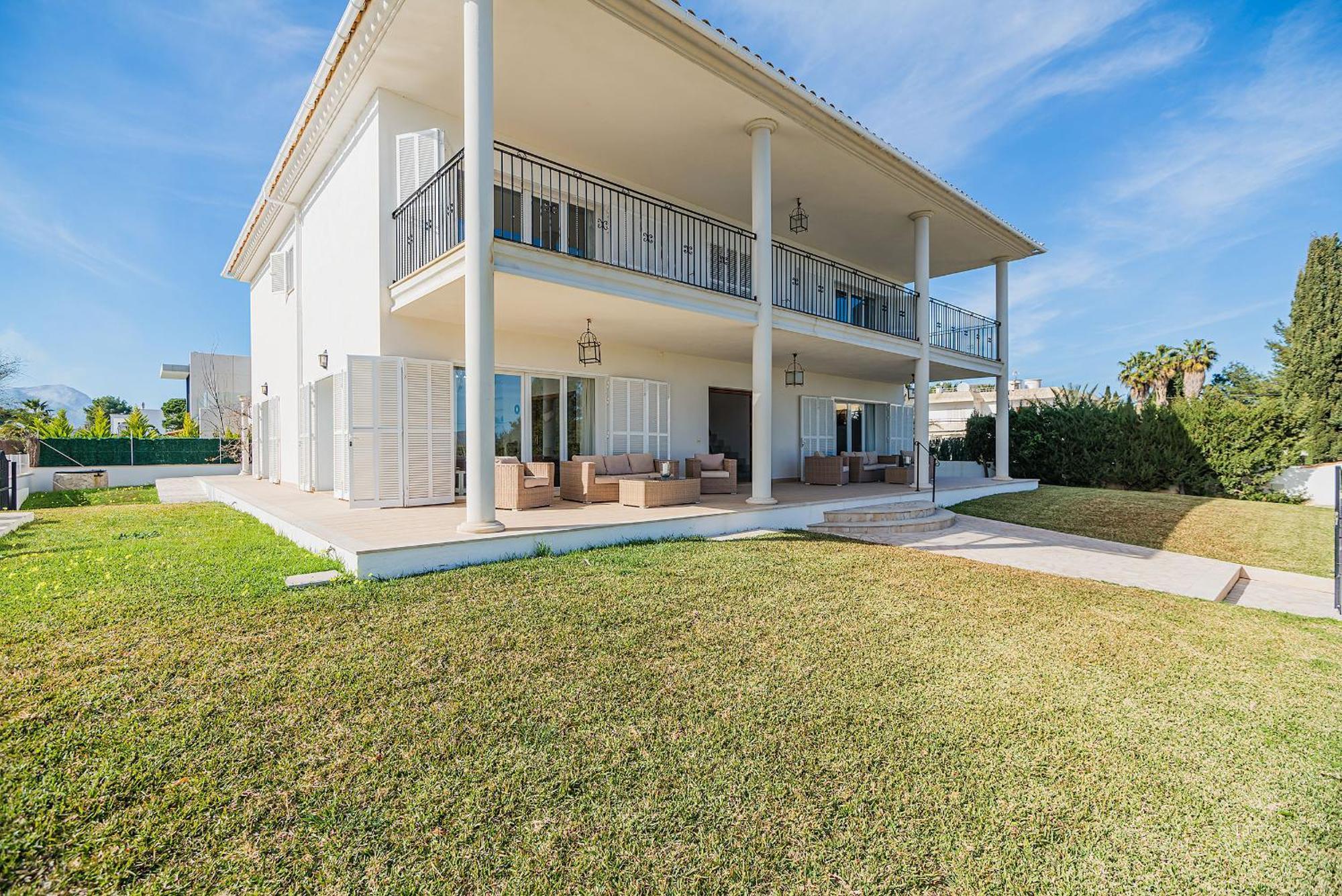 Villa Quiros 2 - 8pax *