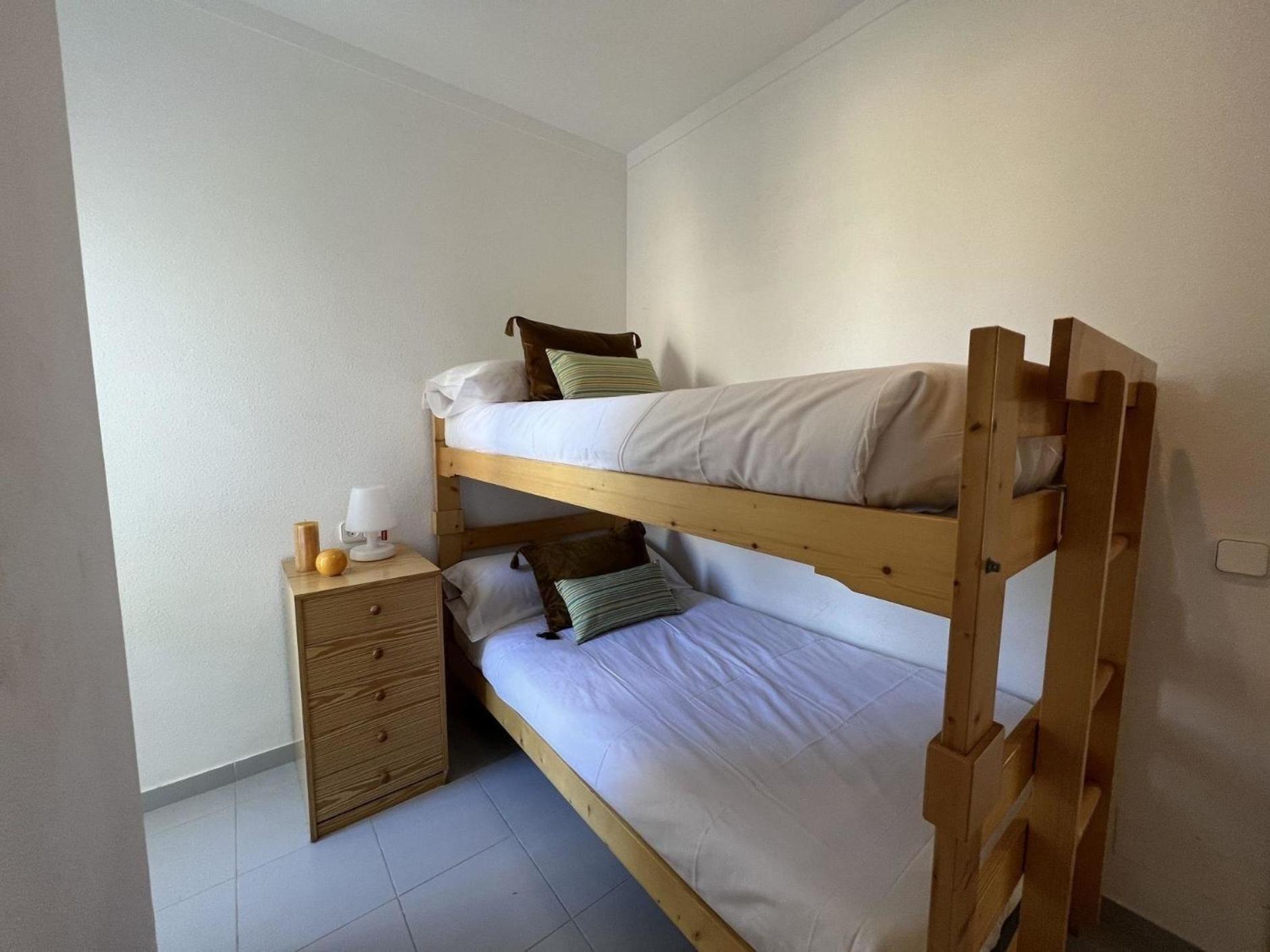 Isholidays Acron