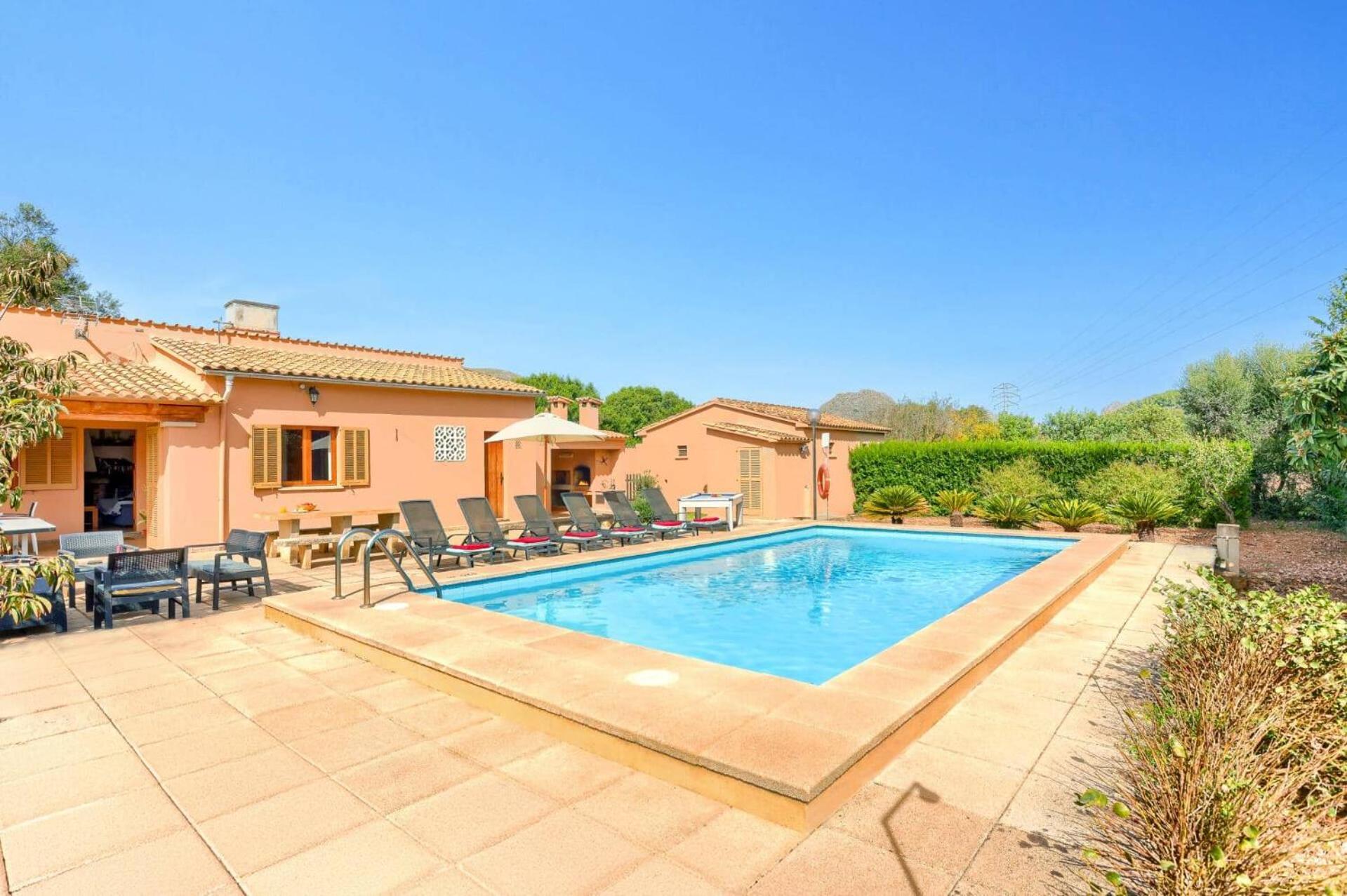 Villa Andreu By