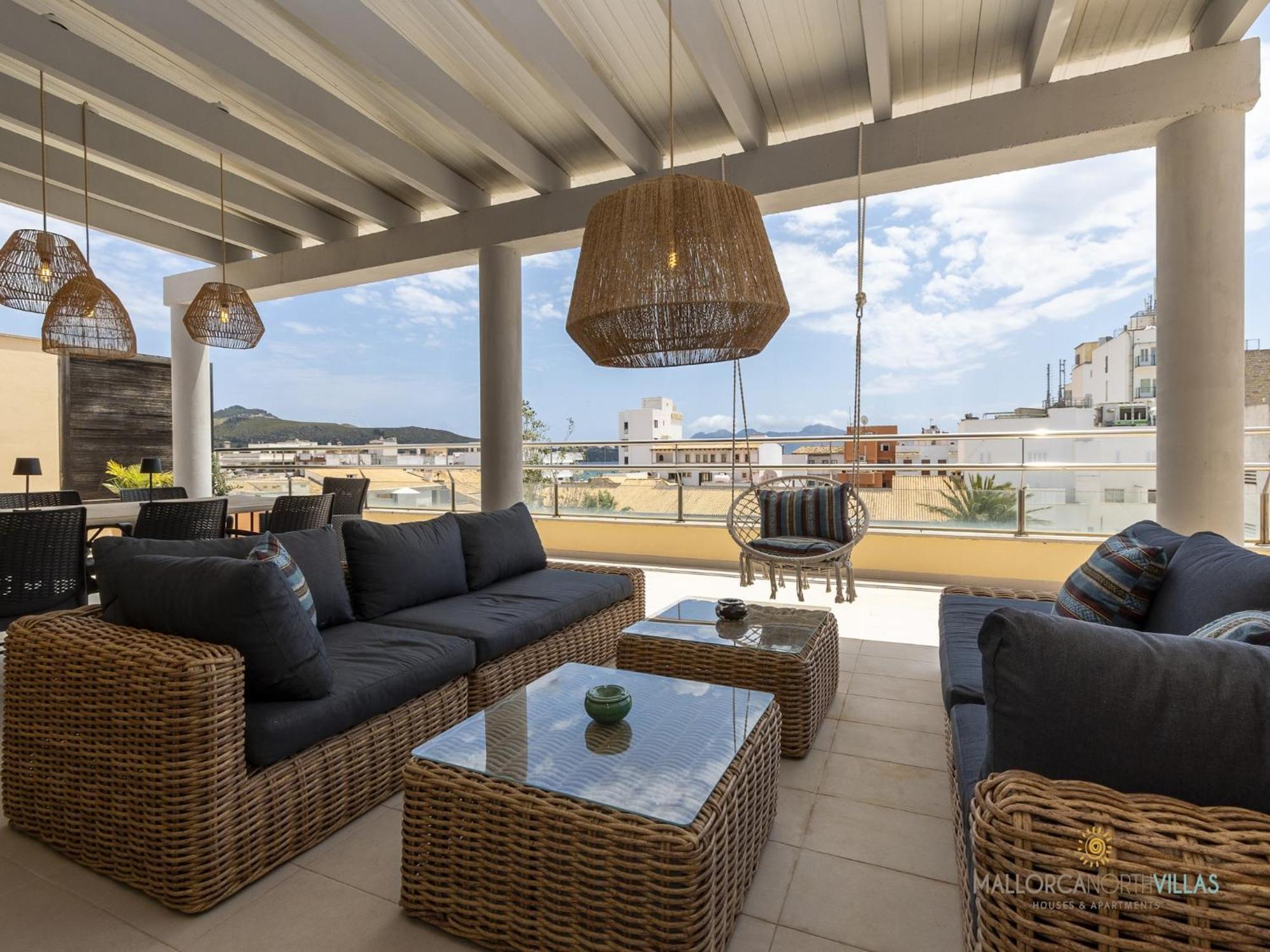 Pretty With Balcony * Port de Pollenca