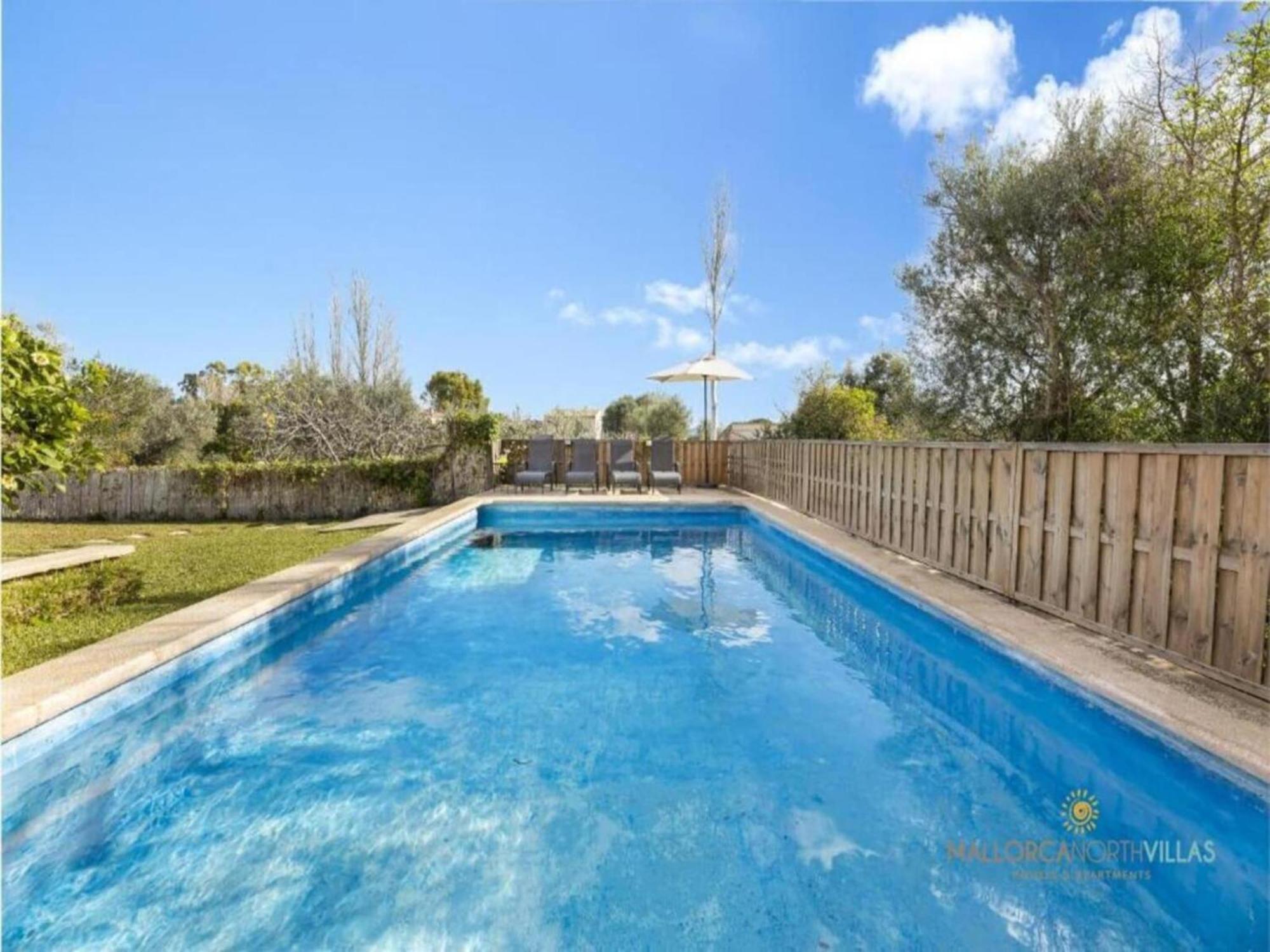 With Scenic View Holiday home