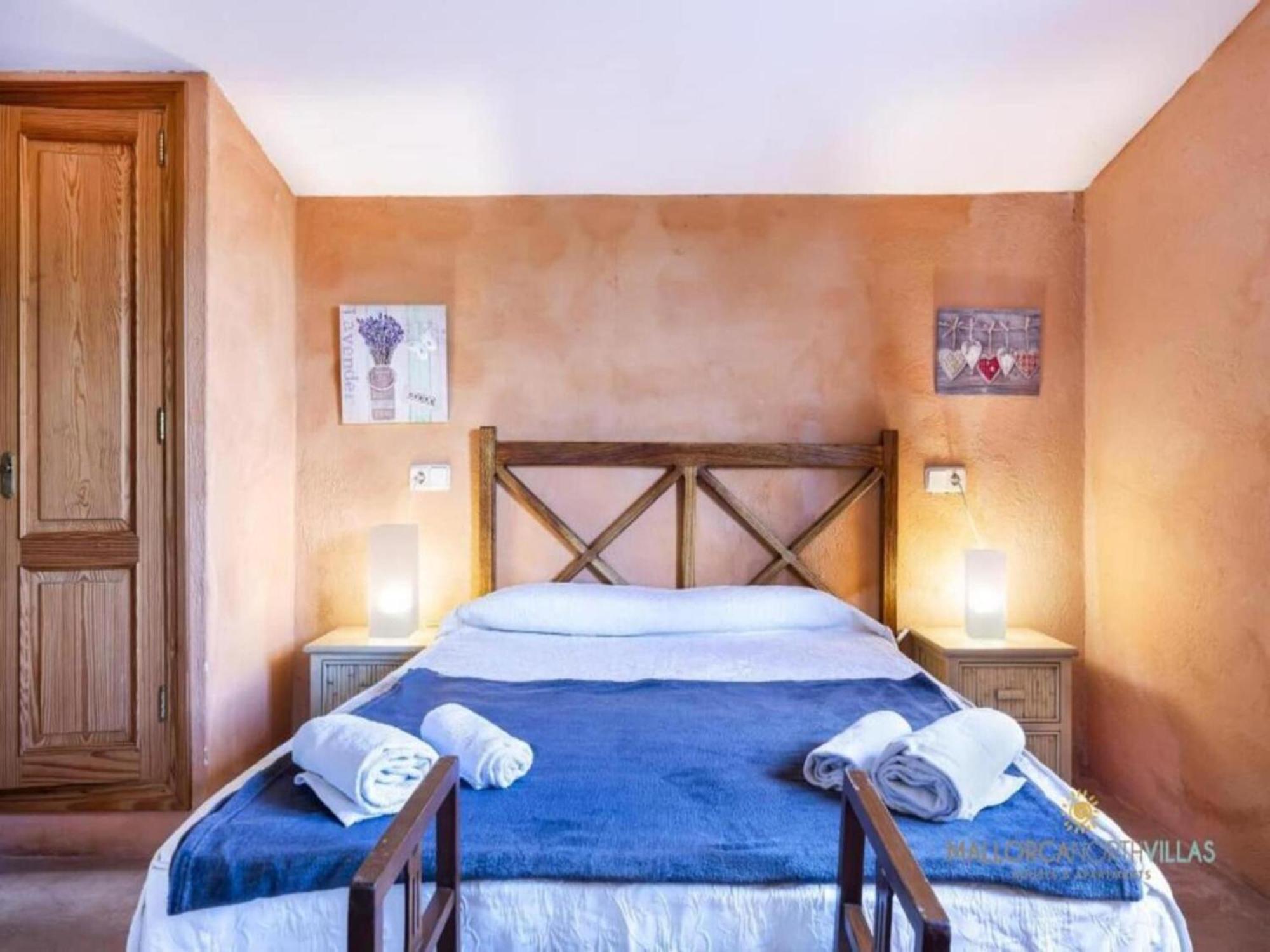 Holiday home With Scenic View Port de Pollenca