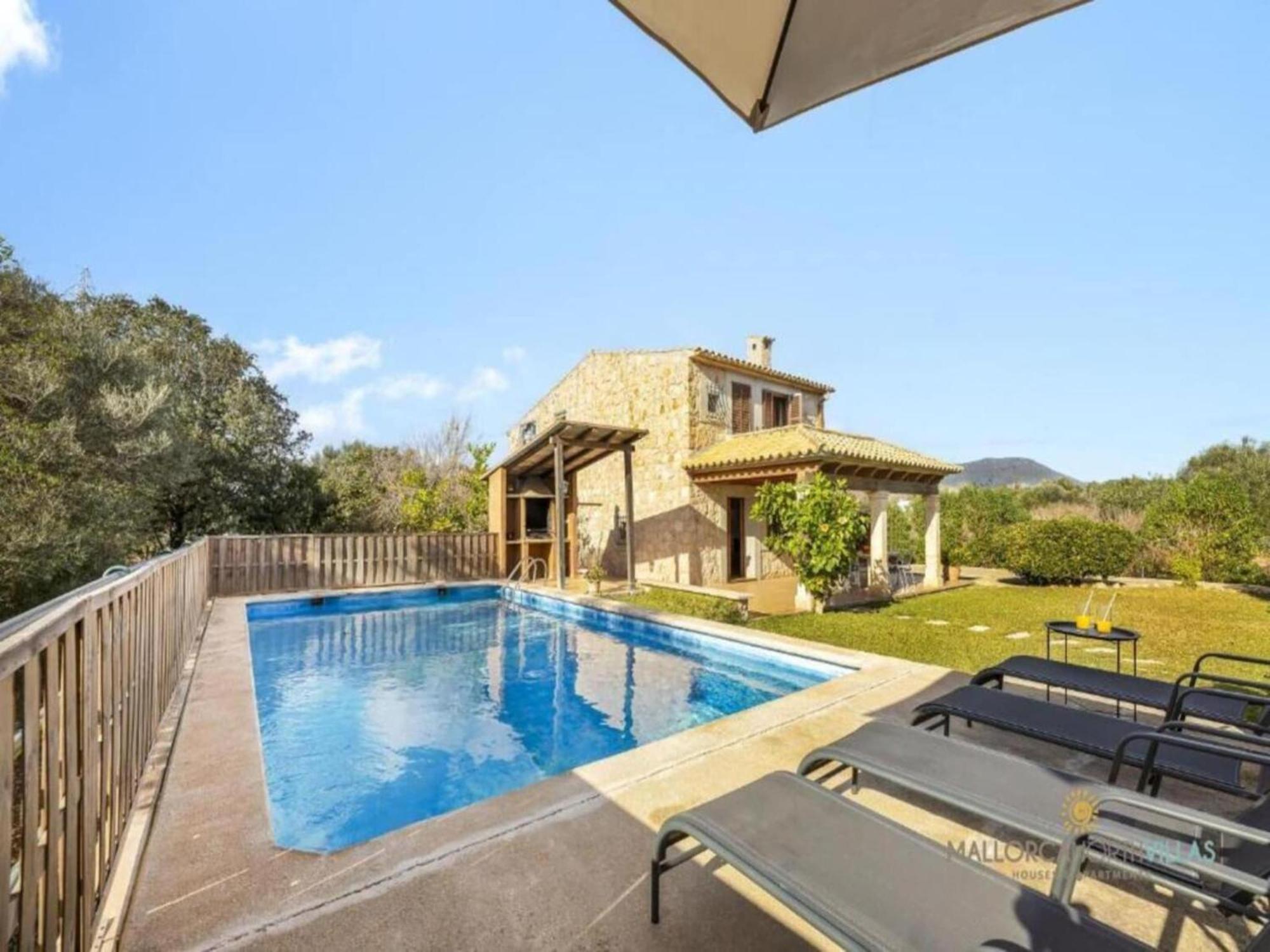 With Scenic View Holiday home