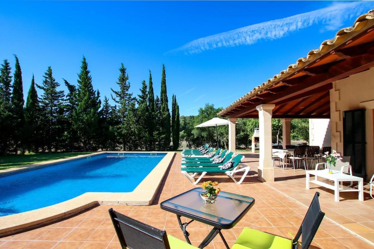 Beautiful For 8 People Close To Pollensa By Renthousing Villa