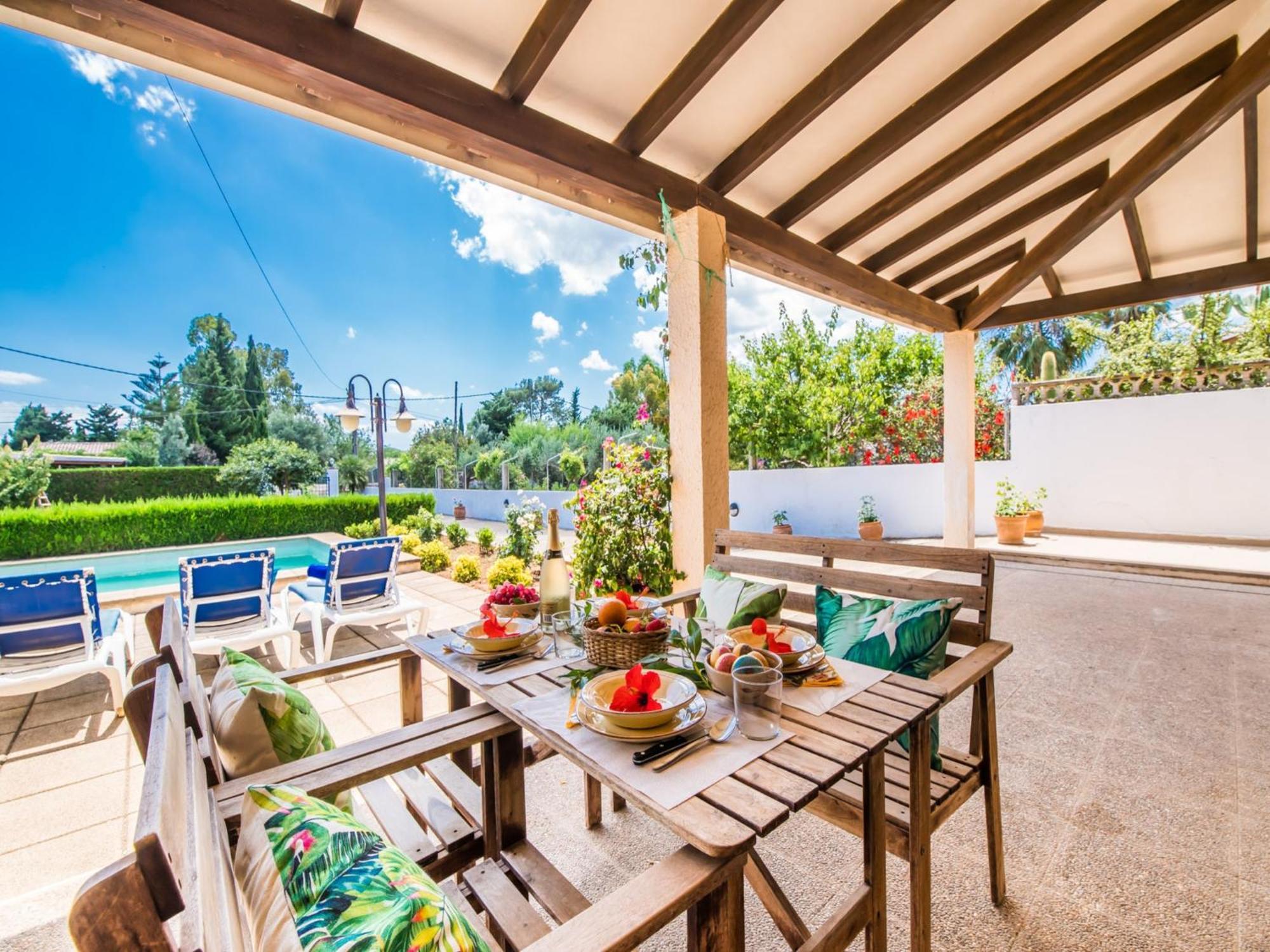 Holiday home With Swimming Pool