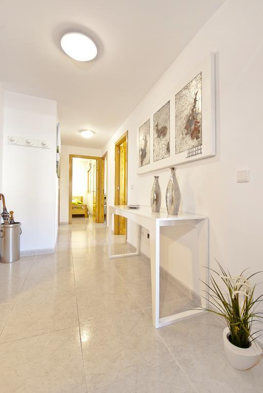 Es Pinaret Tomeu Apartment