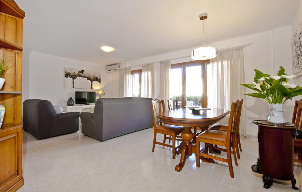 Apartment Es Pinaret Tomeu