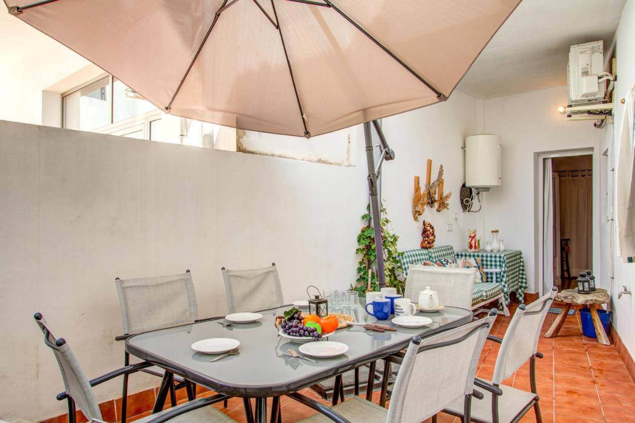 Mediterranean Beach House Bruiet Holiday home *