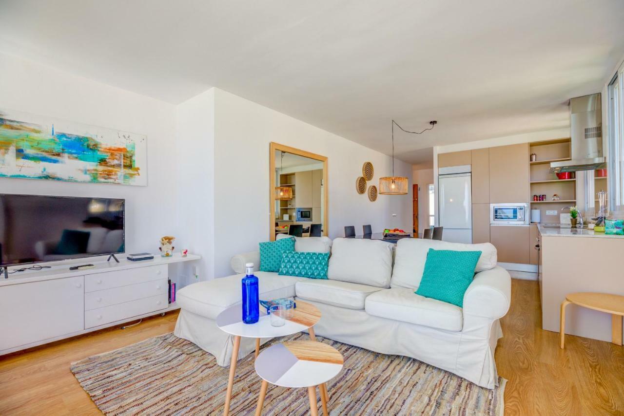 Beachfront Sivella By Sealand