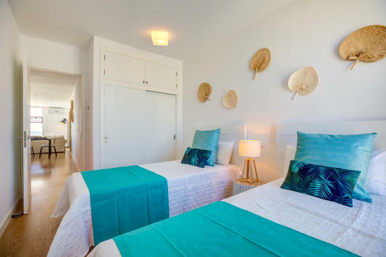 Beachfront Sivella By Sealand Apartamento *