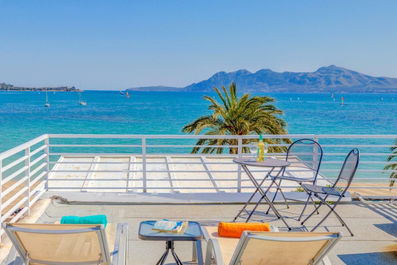 Beachfront Sivella By Sealand Apartamento