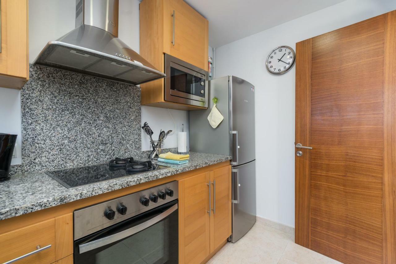 Residencial Llenaire Apartment