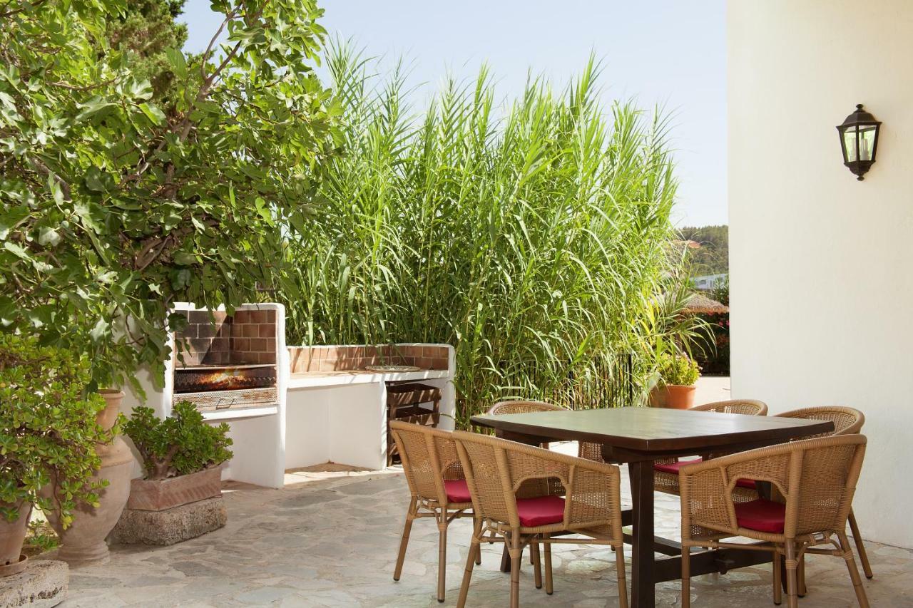 Cipreses Villa Puerto Pollensa