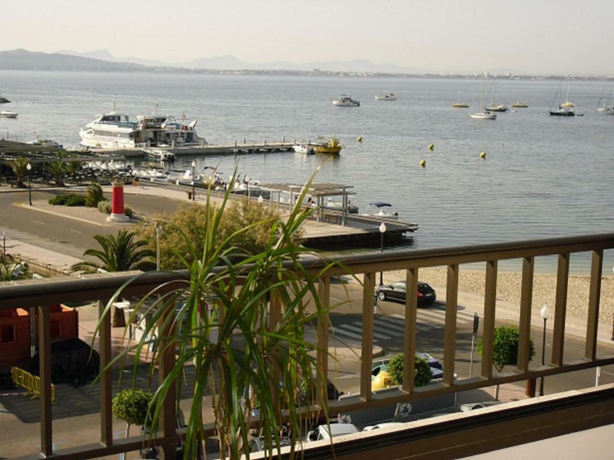 Apartment Mirrors Marina Front *