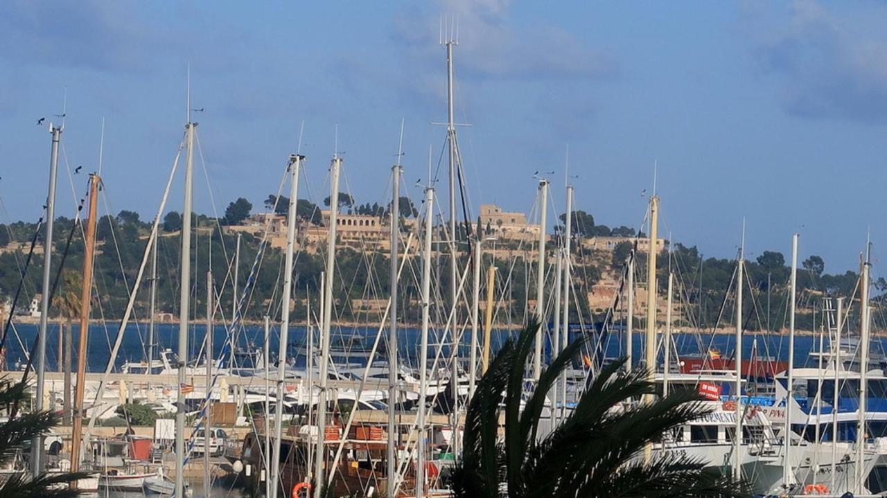 Apartment Far Blue Marina Front *
