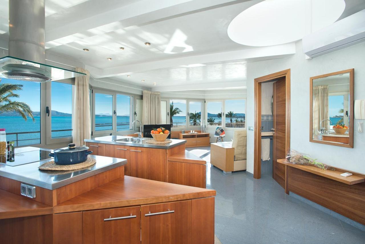 Life By The Beach - Sea View 2 Apartment *