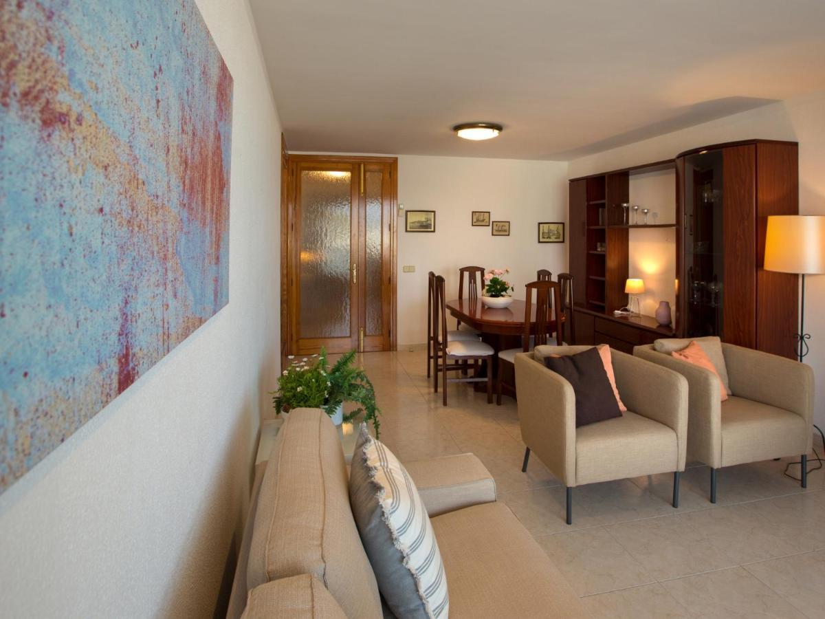 Apartment 'can Ventet' First Line *