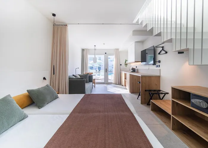 Cabot Las Velas Apartments