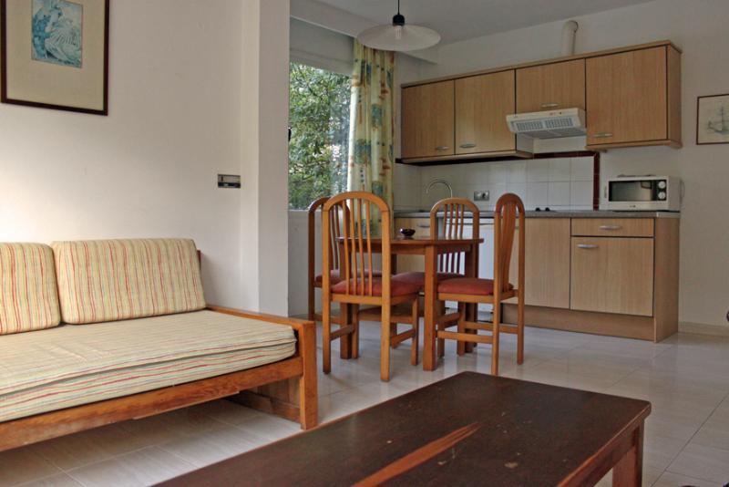 Velas Apartment *