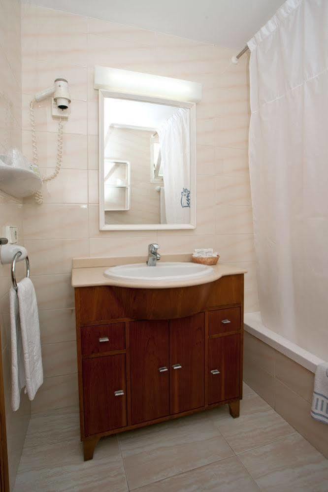 Cabot Las Velas Apartamento *