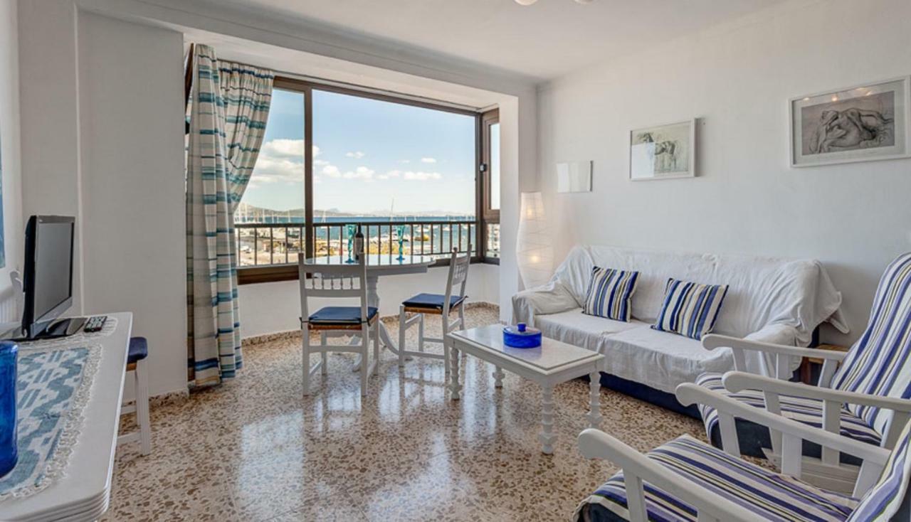 Apartment Far Blue Marina Front *
