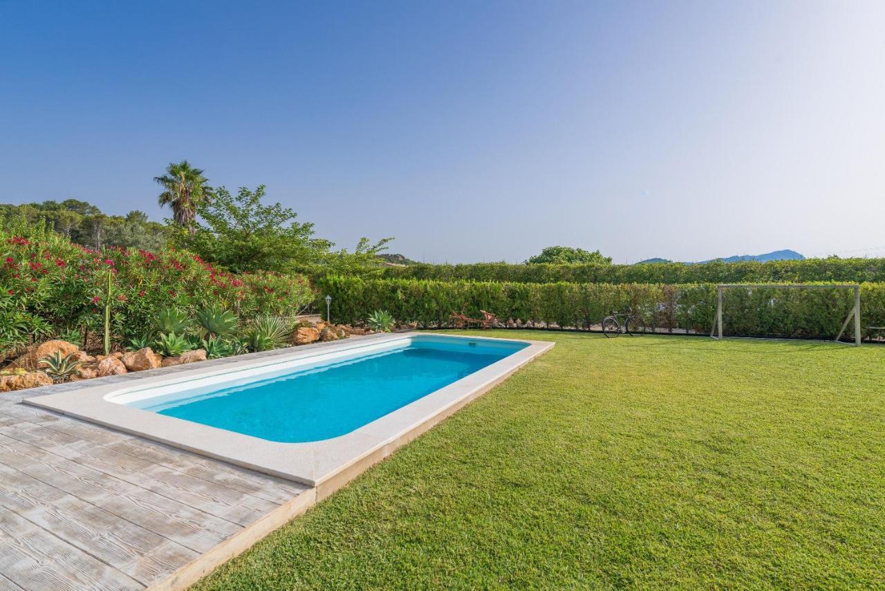 Les Herbetes Holiday home *