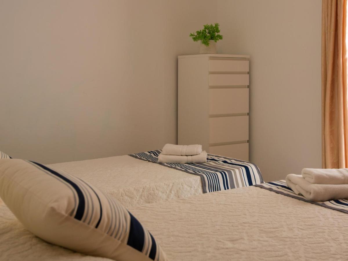 Apartment 'can Ventet' First Line